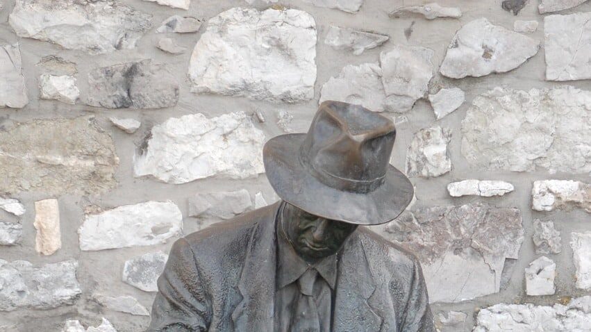 read, reading, statue, journal-139362.jpg